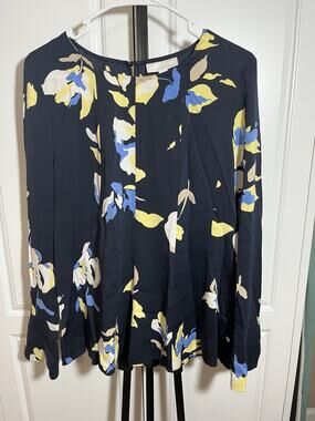 Emerson Rose Bell Sleeve Navy Floral Silk Blouse Size Medium